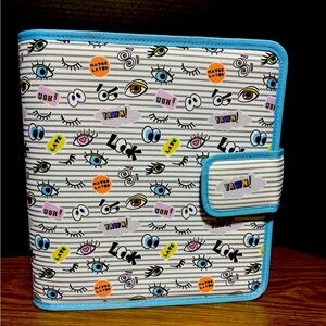 Staples 3 ring binder Expandable file Mesh pencil pouch tags removed still NEW